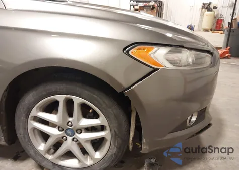 2013 Ford Fusion Se z USA, uszkodzony, nr VIN 3FA6P0HRXDR205670